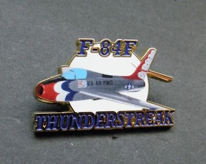 F-84F THUNDERSTREAK STRATEGIC AIR COMMAND LAPEL PIN BADGE 1.5 INCHES - Picture 1 of 1