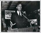 1979 Press Photo Jerry Brown at the Strafford County Picknic, Hellenic Center