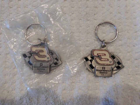Dale Earnhardt #3 Nascar Keychain Cover