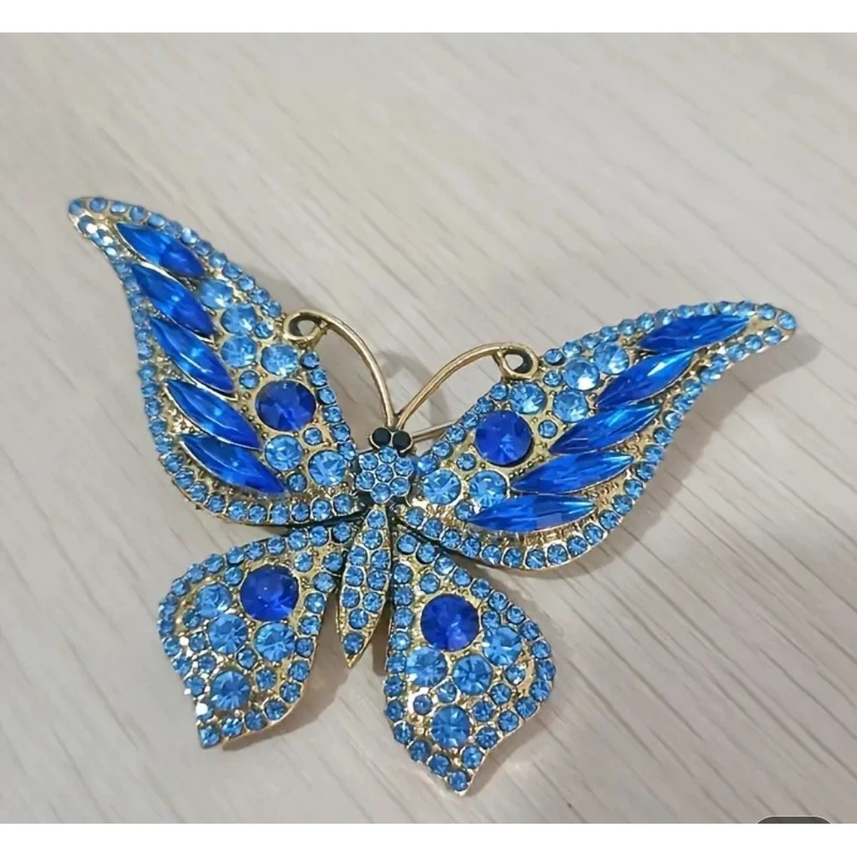 Broche broche mariposa azul real cristal estrás insectos joyería Foto 1 de 1