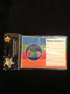 8 Glitter Graduation Invitation Cards with Envelopes - Foto 1 di 2