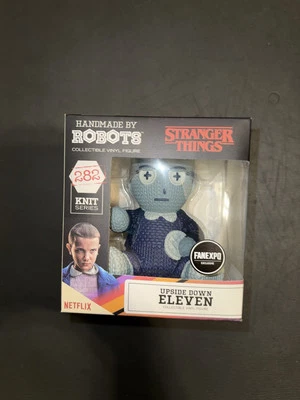 手工制作机器人:陌生人事物“Upside Down Eleven”针织乙烯基 MegaCon #282 — 第 1/4 张图片