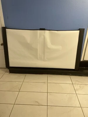 Epson - Duet 80" Portable Projector Screen - Black - Image 1 of 3