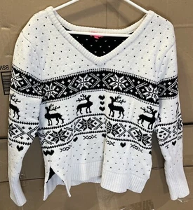 Betsy Johnson Soft Plush Knit White Sweater Reindeer Heart XOX Snowflake Large - Picture 1 of 6