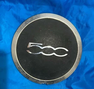 Original Nabendeckel für Fiat 500 Alufelgen Code 51884863 - Bild 1 von 1