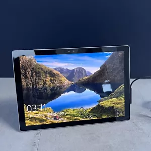 Microsoft Surface Pro 4 i5 6300U,4GB RAM,128GB SSD Silver Tested Working - Picture 1 of 6