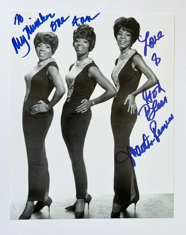 Martha Reeves Signed In Person 8x10 Photo w/ Exact Proof - Motown, To My #1 Fan Cover