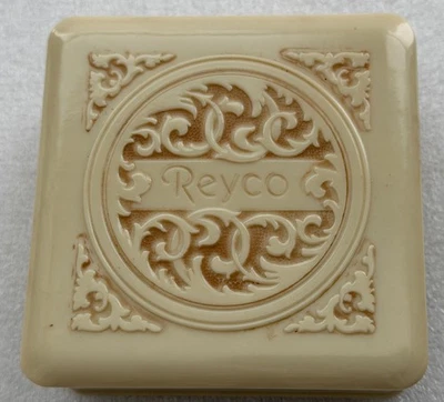 Vtg 1930s-40s Reyco Celluloid Watch Jewelry Box Display Casket Clam Shell USA - Image 1 of 4
