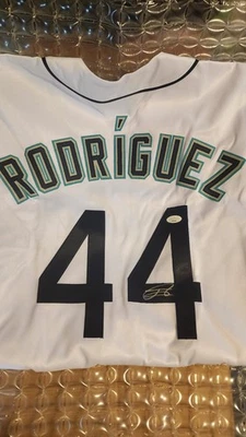 Julio Rodriguez Signed Jersey JSA COA Seattle Mariners / FREE SHIPPING!! - Image 1 of 4