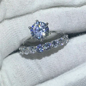 Juego de anillos nupciales de diamantes simulados de corte redondo de 6,75 qu... - Imagen 1 de 3