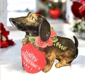 Blue Sky Clayworks HAPPY VALENTINE’S DAY Heart & Flowers Dachshund Figurine NEW - Picture 1 of 7