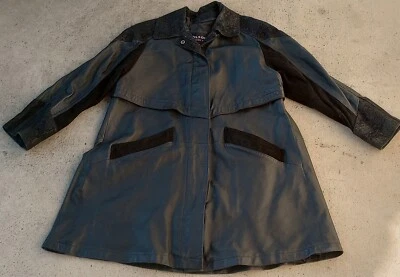 Abrigo largo con cremallera/a presión con estampado de cachemira negro de cuero Wilson para mujer talla S Foto 1 de 4