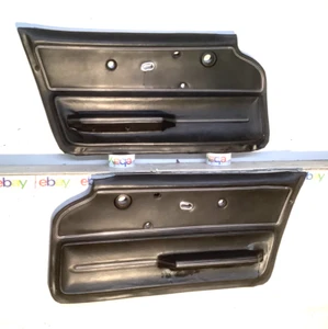 Corvette C2 1967 convertible panel de puerta negro conjunto usado OEM 67 solamente - Imagen 1 de 11