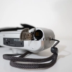 Pentax Espio 170 SL (Japanese IQZoom) FOR PARTS/REPAIR stuck lens curtain w/case - Picture 1 of 7