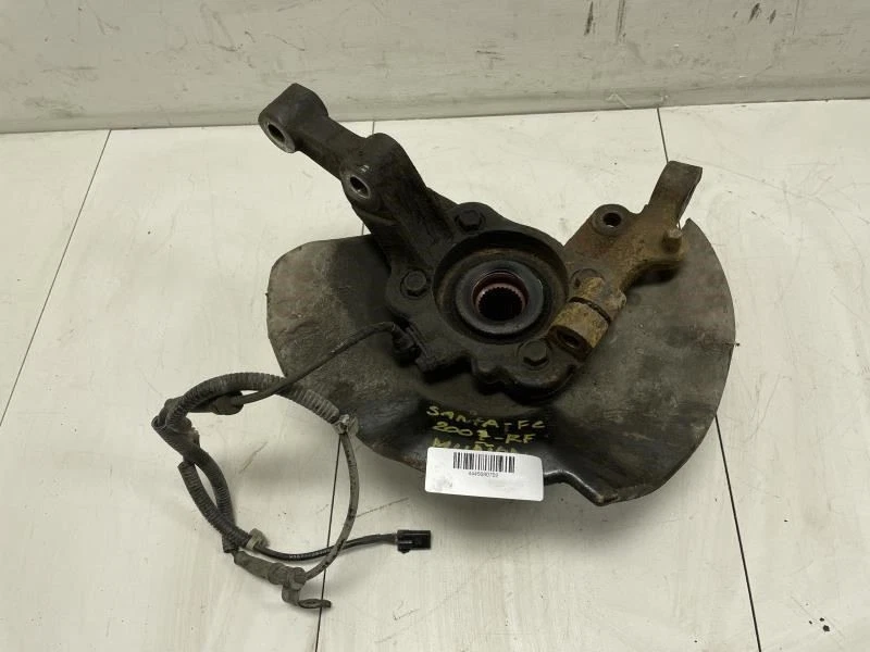 Hyundai Santa Fe 2007 husillo delantero derecho nudillo cubo de rueda OEM+ Foto 1 de 4