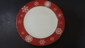 St. Nicholas Square Yuletide 9" Dessert plate - Picture 1 of 4