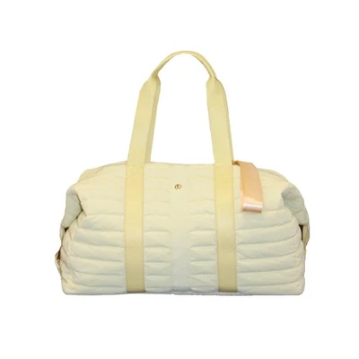 Bolso grande Cassie Weekender de nailon elegante lona acolchada con correa ideal para T... Foto 1 de 4