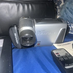 Sharp Slim Camcorder Zoom VHS Model VL-L50U Case & Remote included UNTESTED - Picture 1 of 4