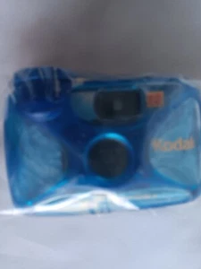 Kodak Watersport One-Time-Use Camera - Picture 1 of 3