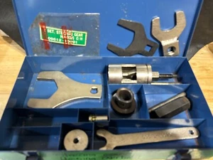 Toyota Factory Tool 09612 10091 Steering Gear Housing Overhaul Kit - Bild 1 von 5