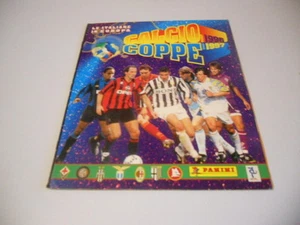 FIGURENALBUM FUSSBALL CUP PANINI 1996 1997 FAST KOMPLETT MIT ZENTRALSEITE - Bild 1 von 6
