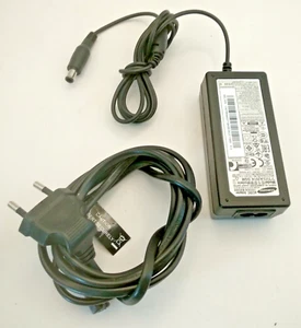 Samsung A2514 DSM  Netzteil 14 V / 1.786A Rundstecker mit Stift 25 W ( LB23) - Bild 1 von 4
