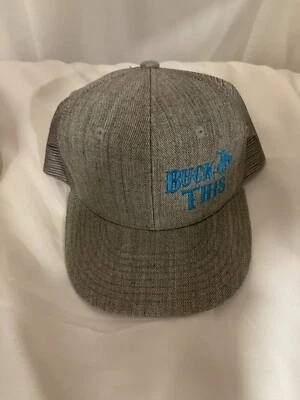 Sombrero de malla de camionero gris SnapBack Decky Buck este bordado en azul aguamarina Foto 1 de 4