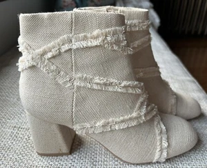 Saychelles Linen Frayed Criss Cross Boots Size 6.5 NEW - Picture 1 of 7