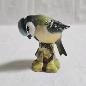 Beswick Blue Green Yellow Tit Bird Figurine 992 England 2.5" - Picture 1 of 8