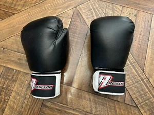 Revgear Boxing Gloves 12oz - Black and Red Very Good Condition BOTH ARE LEFT! - Picture 1 of 10