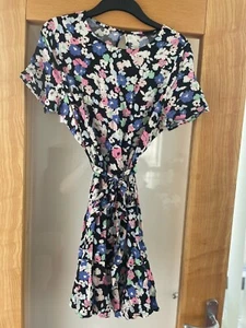 New M&S Short Sleeve Summer mini Dress Flower Style Size 10 - Picture 1 of 4