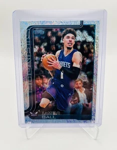LAMELO BALL NN SANDGLITTER 2025-26 Topps Baloncesto Objetivo Hornets #67 - Imagen 1 de 2