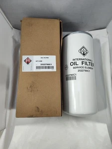 International  2522790C1 Engine Oil Filter  - Picture 1 of 6