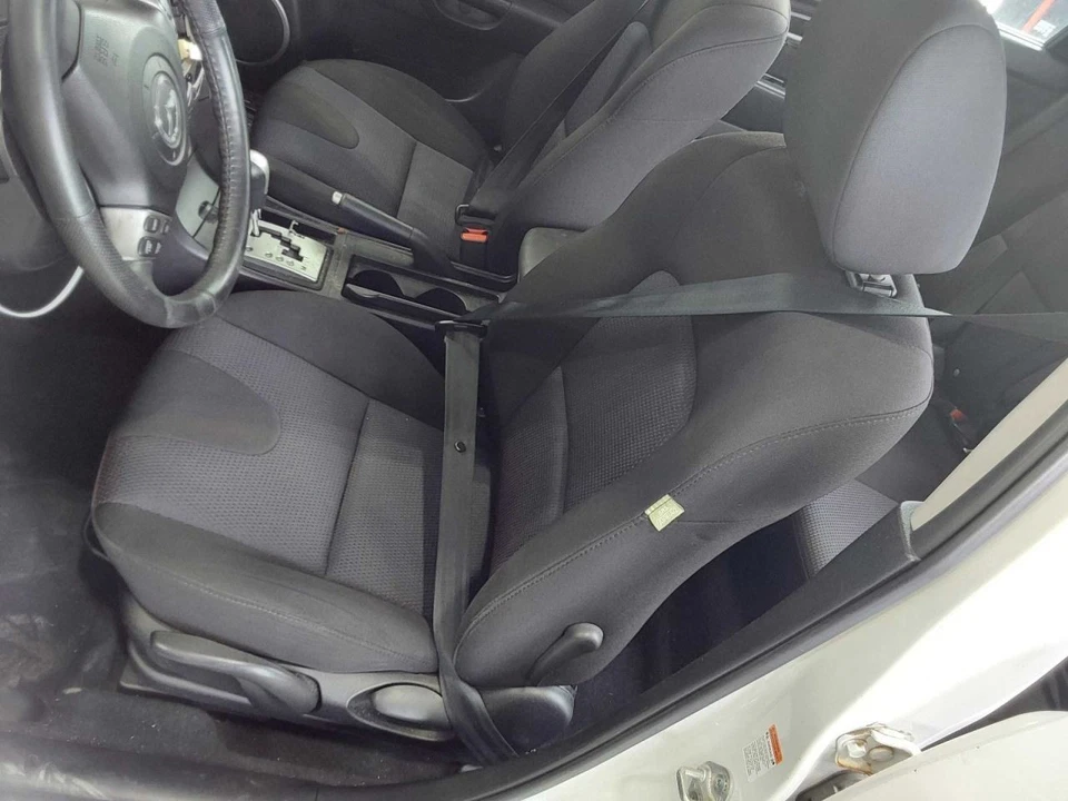 Seat Belt Front Bucket Seat Hatchback Driver Fits 06-09 MAZDA 3 3037453 Foto 1 de 4