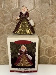 Barbie Hallmark Keepsake Ornament 1996 Holiday Collector's Series - Picture 1 of 4