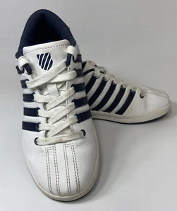 Scarpe K-Swiss sneakers classiche Varsity a righe bianche blu taglia 5,5 giovani USA - Foto 1 di 7