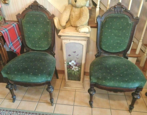2  Antique Victorian Eastlake Carved Rosewood Parlor Side Chairs Balloon Back Cover