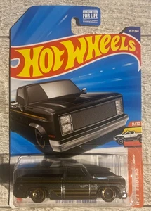 2025 Hot Wheels #157 83 Chevy Silverado NERO - Foto 1 di 1