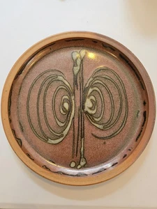 Vintage Winchcombe Studio Pottery Plate, decorated by Ray Finch, 23cm - Picture 1 of 8