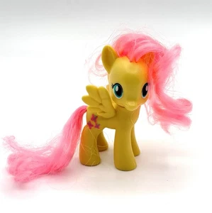 Hasbro MLP My Little Pony 2010 Modellino giocattolo Fluttershy - Foto 1 di 4