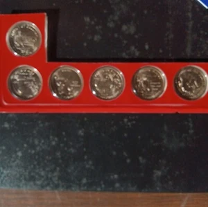 2009 - D - D.C. & US Territories Quarters - 6 Coin - Satin Finish - U S Mint Set - Picture 1 of 2