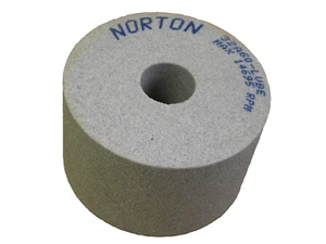 Piedra de muela abrasiva Norton Alundum 32A60-LVBE 3-1/4" de diámetro x 2" de espesor x agujero de 7/8" - Imagen 1 de 9