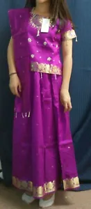 Lehenga Pawdra Choli Shieno indio seda roja o púrpura para niñas 5390 - Imagen 1 de 19