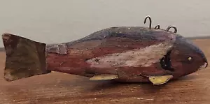 Vtg LaCrosse Fish Spearing Decoy Ice Fishing Lure Wood & Tin Small 4.5" Long - Picture 1 of 11