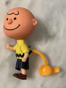 Vintage Charlie Brown 1968 Skidder Laufspielzeug Sammlerstück - Bild 1 von 9