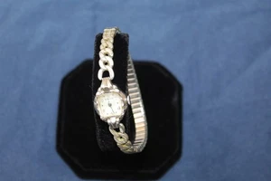  Lunetta Bulova 10KRGP (oro bianco) vintage ricambi riparazione non funzionante donna - Foto 1 di 8