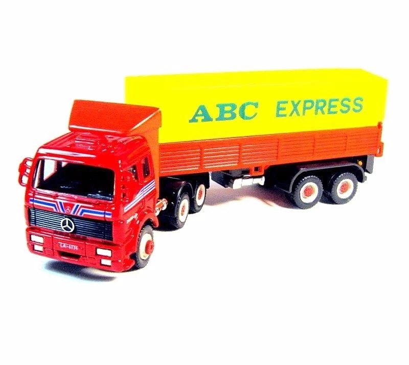 MERCEDES-BENZ TRUCK-HARD HATS YELLOW WELLY DIECAST CAR/TRUCK COLLECTOR'S MODEL
