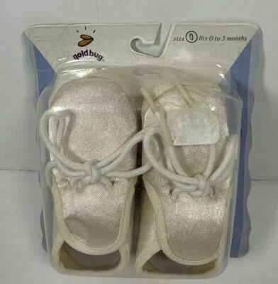 NUEVO EN PAQUETE ZAPATOS BAUTIZO/BAUTIZO BEBÉ BUG DORADO TALLA 0-3 MESES Foto 1 de 4