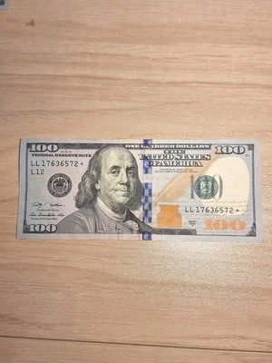 Star Note! Nice Condition, Series 2009 A US Currency $100 One Hundred Dollars!! - Image 1 of 4