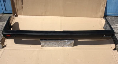 PARAGOLPES TRASERO ORIGINAL ORIGINAL AUDI CUPÉ B2 TIPO 81/85 QUATTRO CON SOPORTE OEM Foto 1 de 4